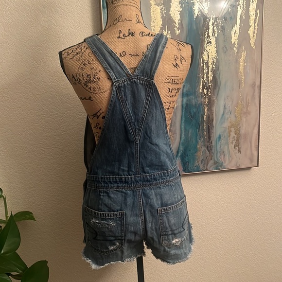 American Eagle Distressed Denim Shorts Overalls Size XS - Picture 4 of 10